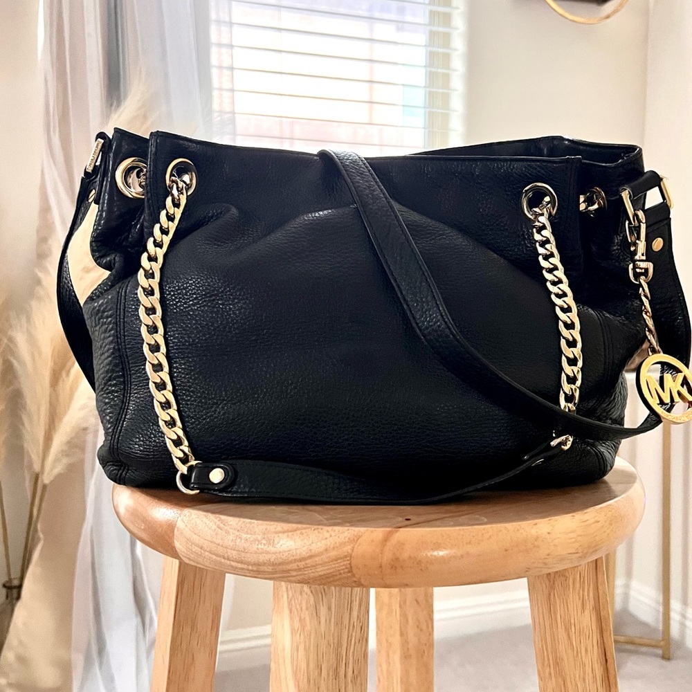 Michael Kors leather bag
